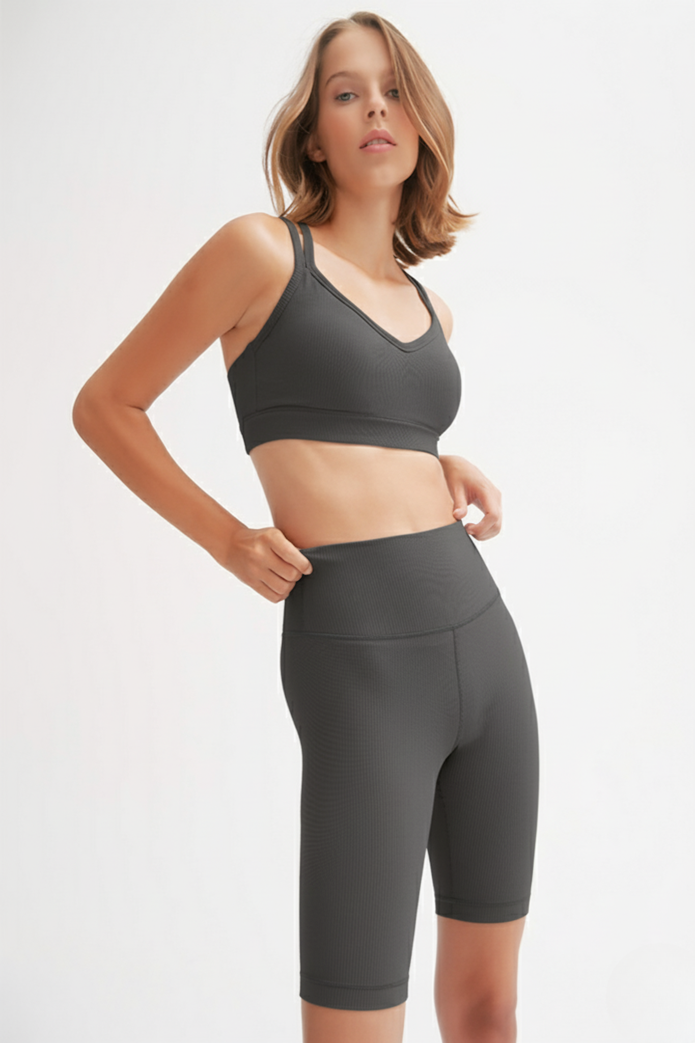 Sea Holly Knee Cropped