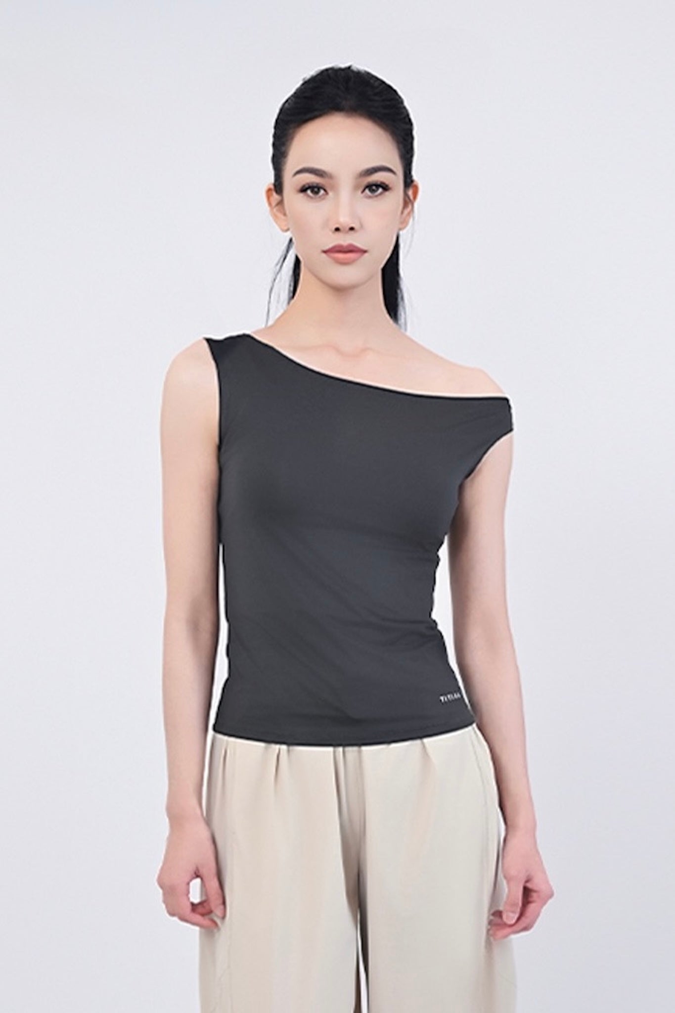 Clara Breeze Lightweight Tank