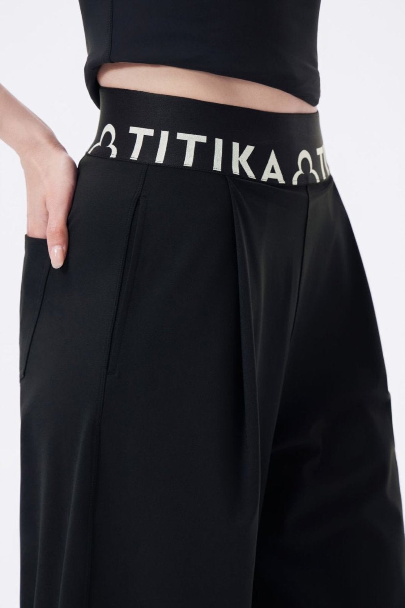 Rylee Cozy Pants - Black