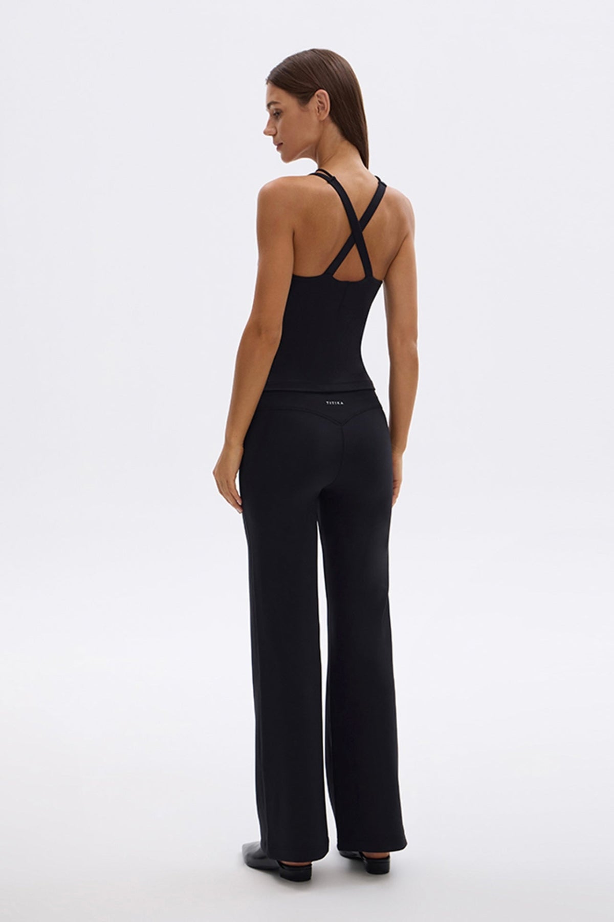 Lily Strapping Top