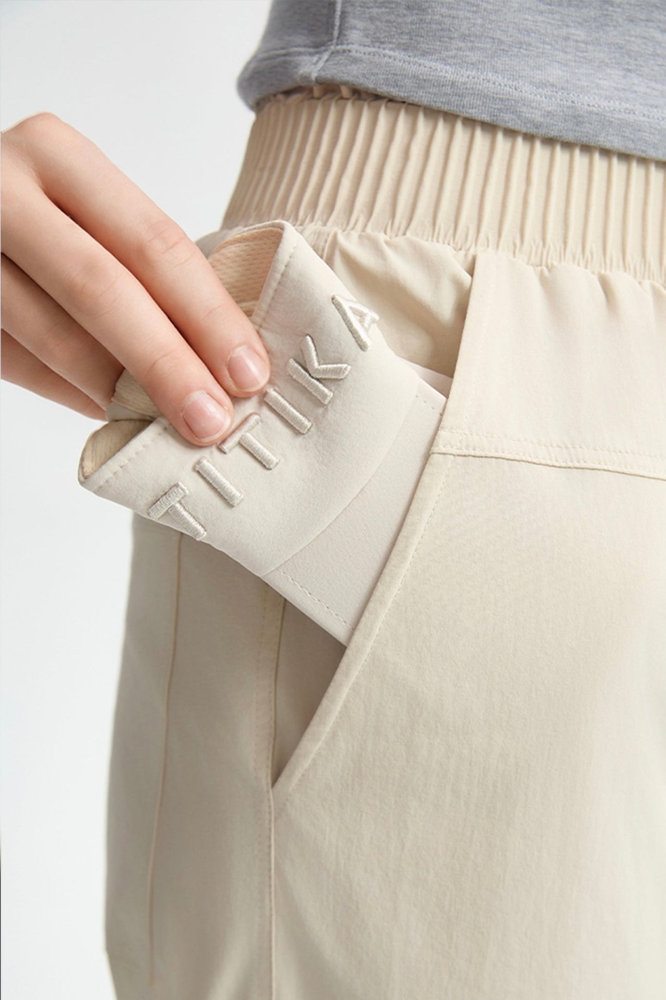 TITIKA Sun Visor