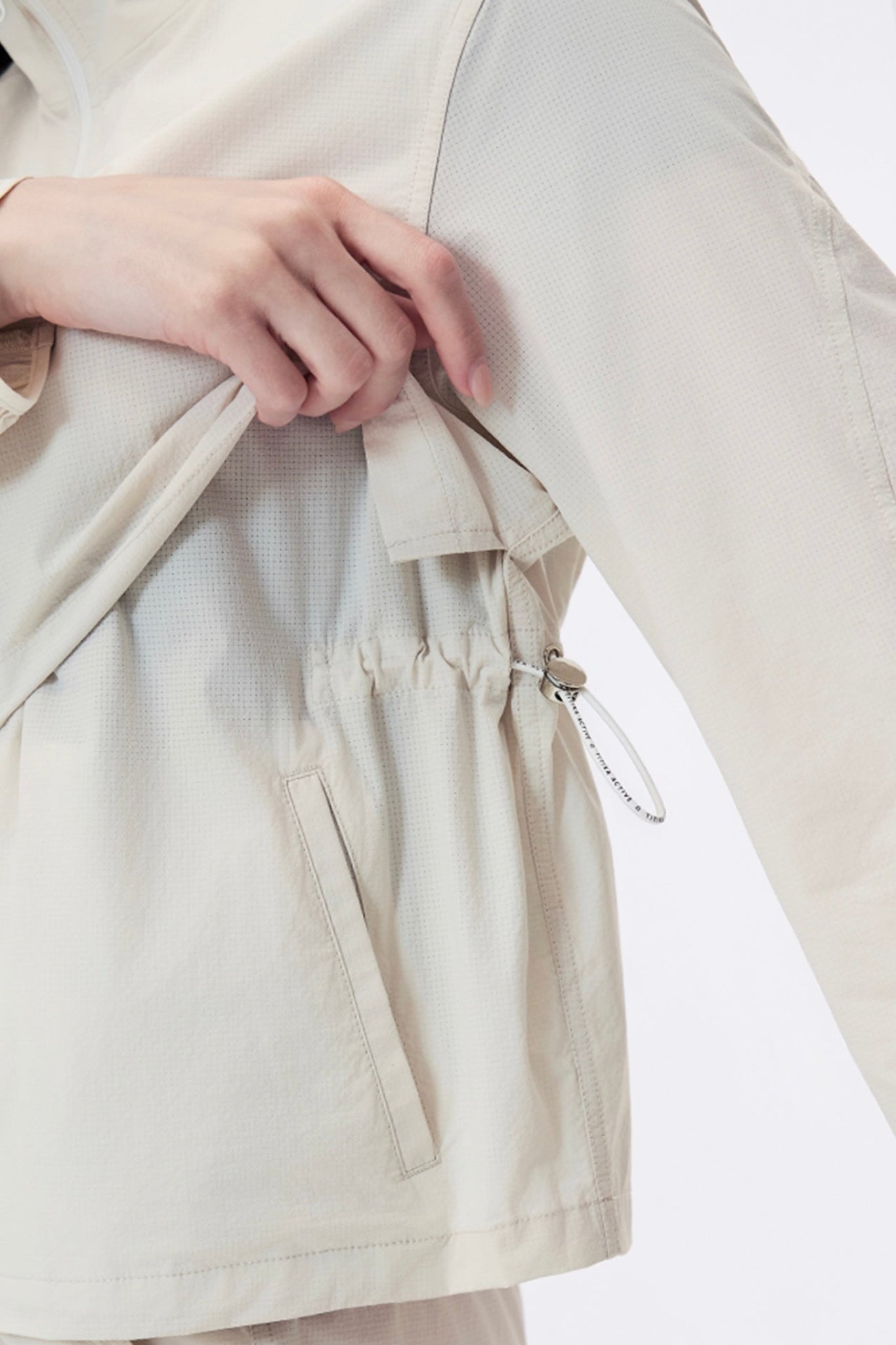 UPF 50+ Ease Jacket