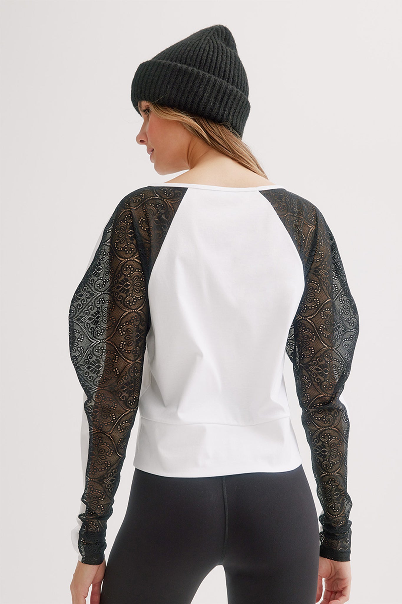 Lillian Raglan Long Sleeve