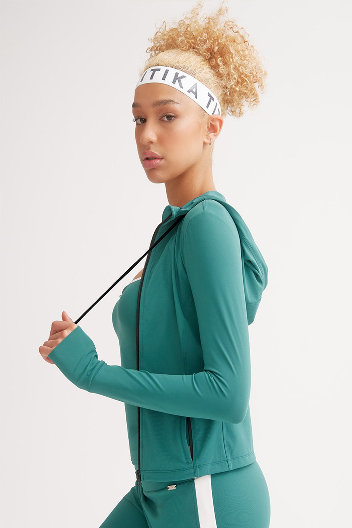 Mia Off the Cuff Jacket