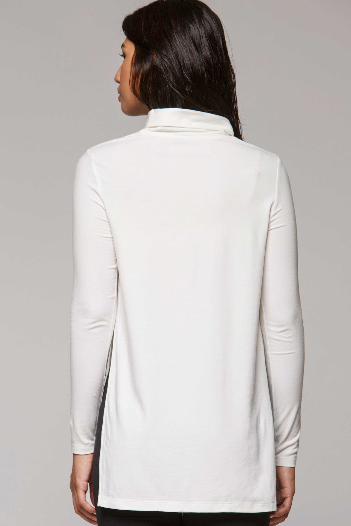 Deimos Turtleneck - Titika Active Couture™ (Hong Kong)