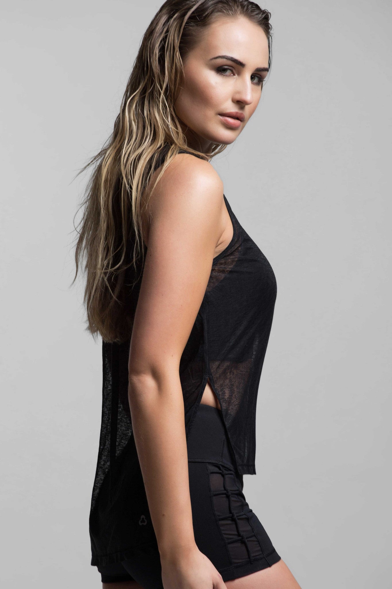 Taia Light Layering Tank - Titika Active Couture™ (Hong Kong)