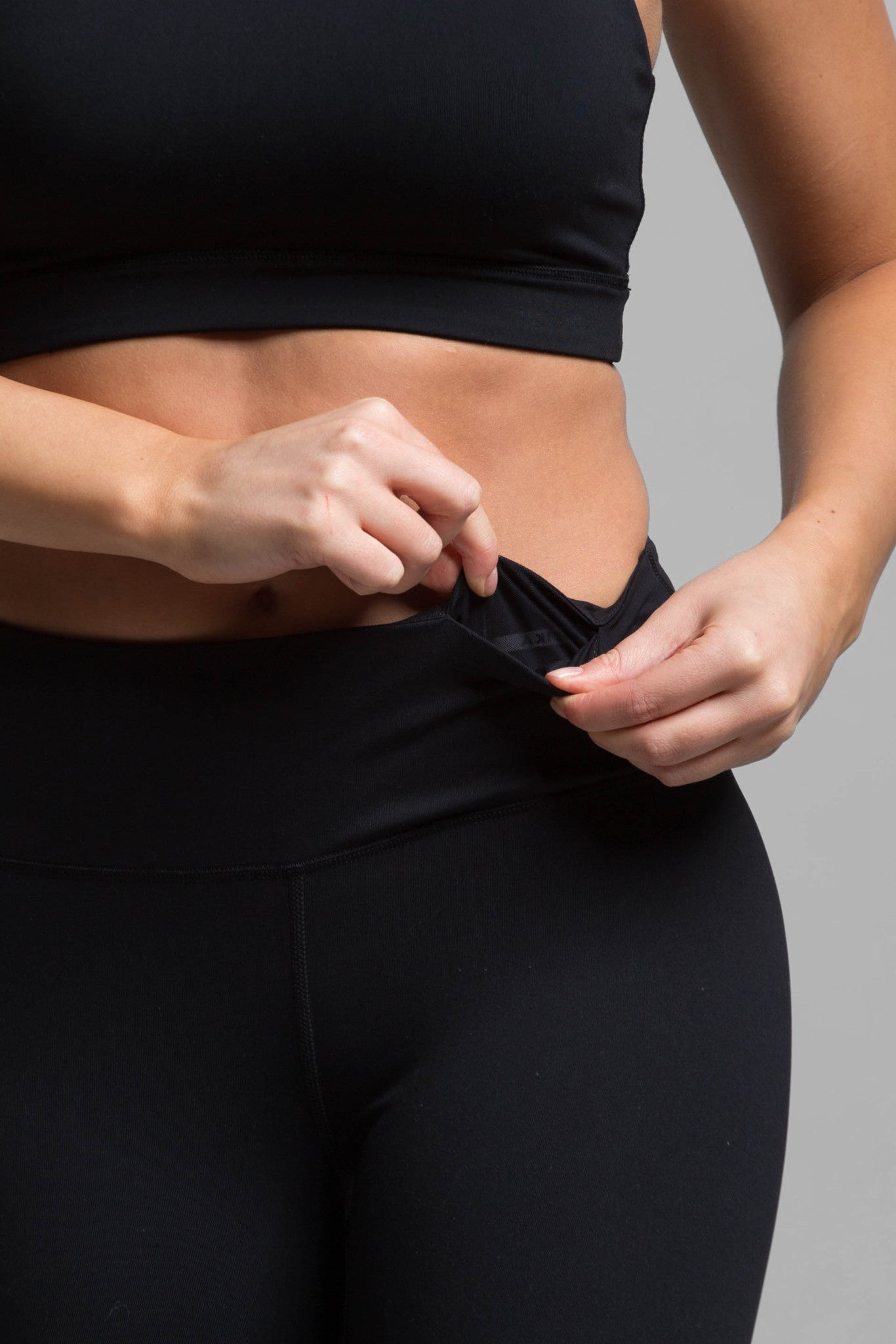 Maccay Training Crop Legging
