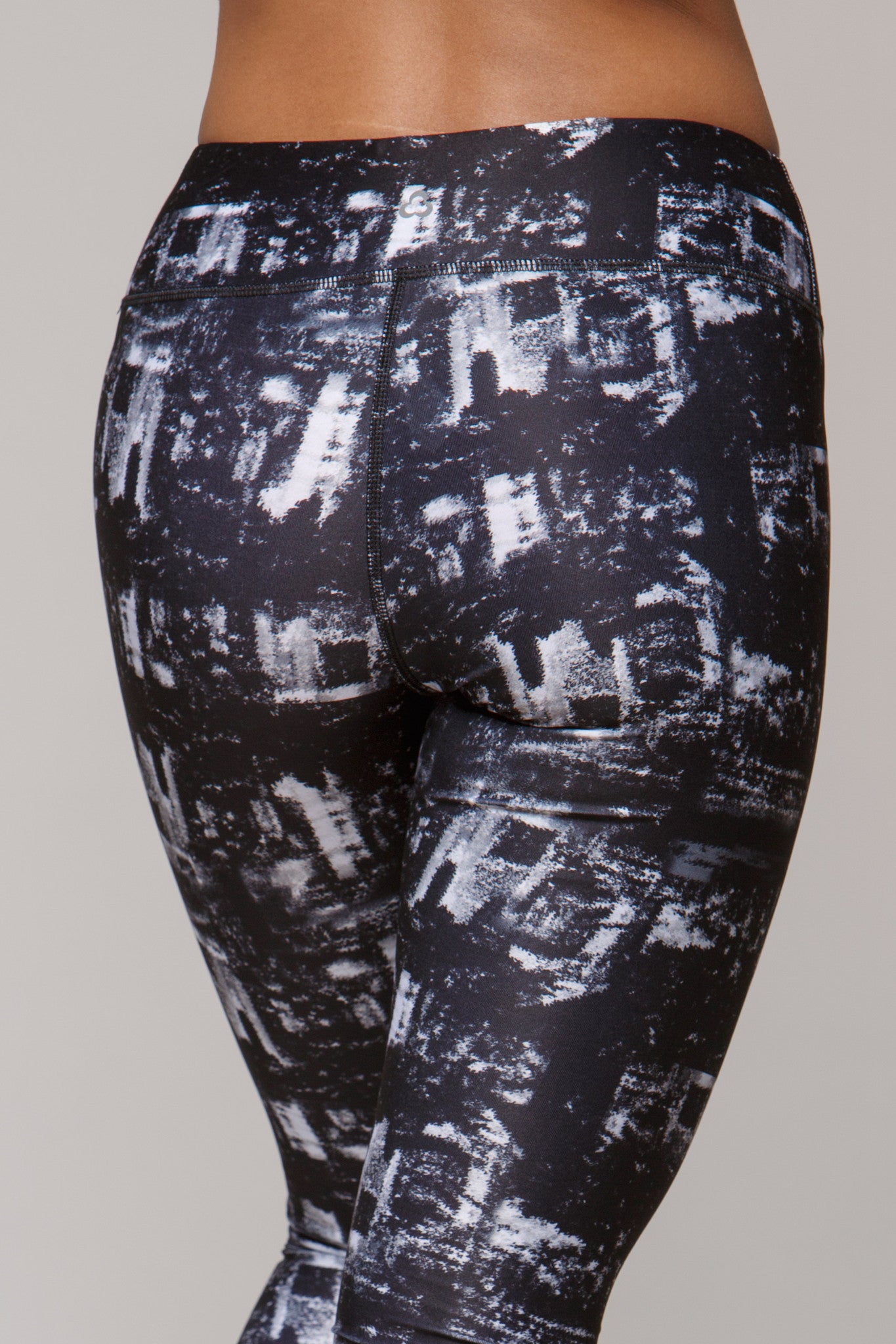 Lucky Graphic Leggings - Rapport City