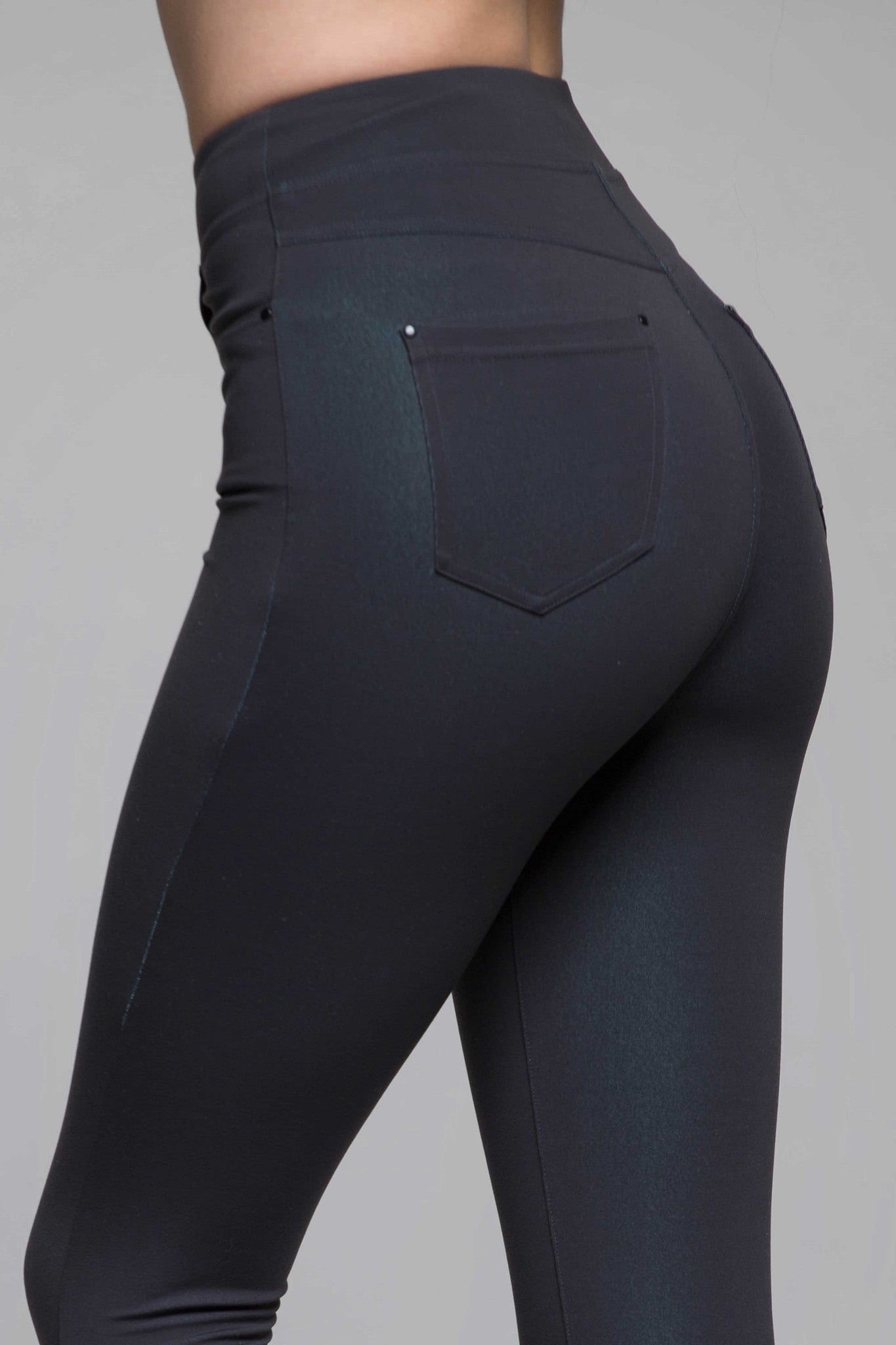 Aberle Casual Legging - Titika Active Couture™ (Hong Kong)