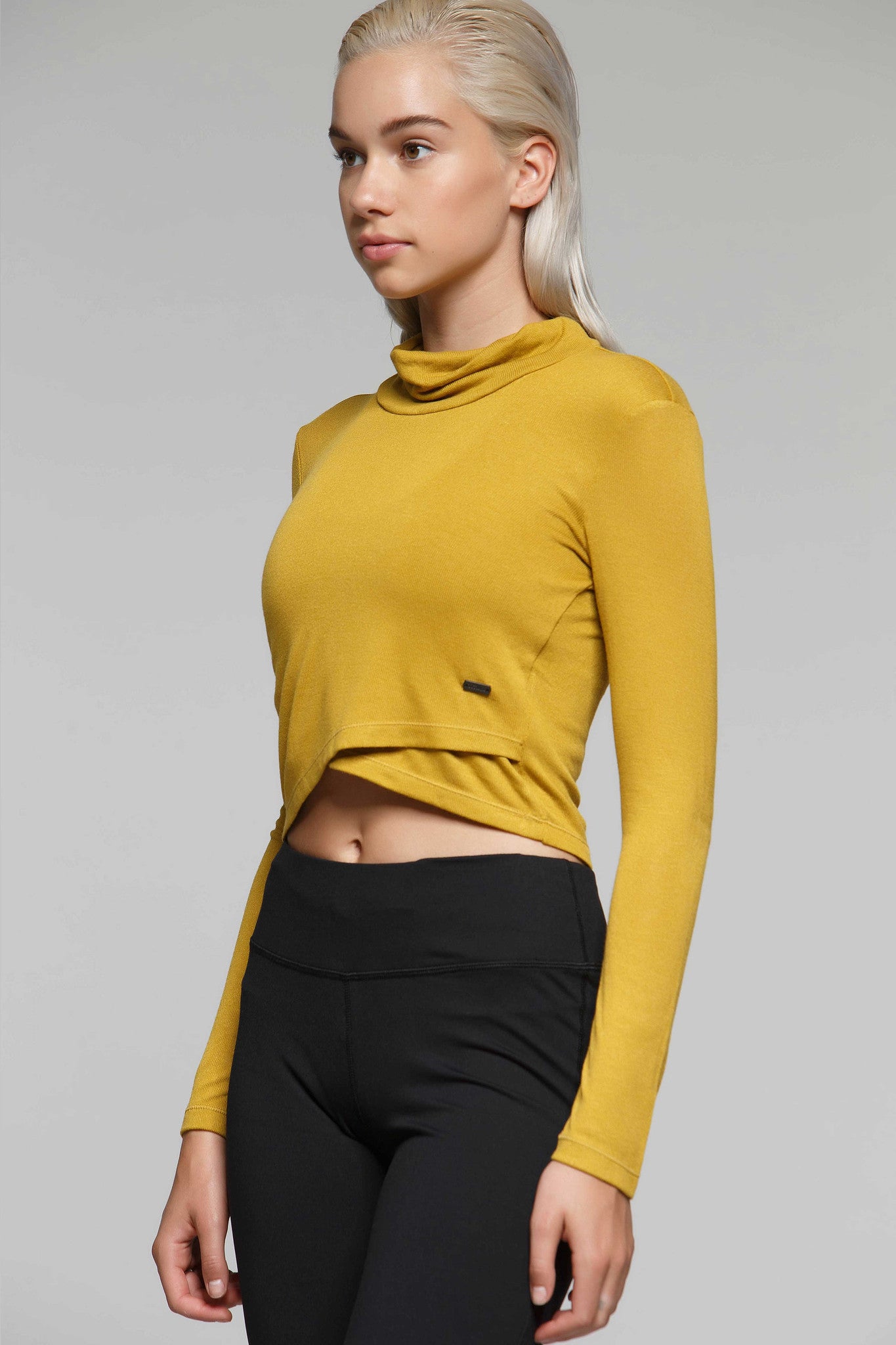 Ashleen Crop Top - Titika Active Couture™ (Hong Kong)