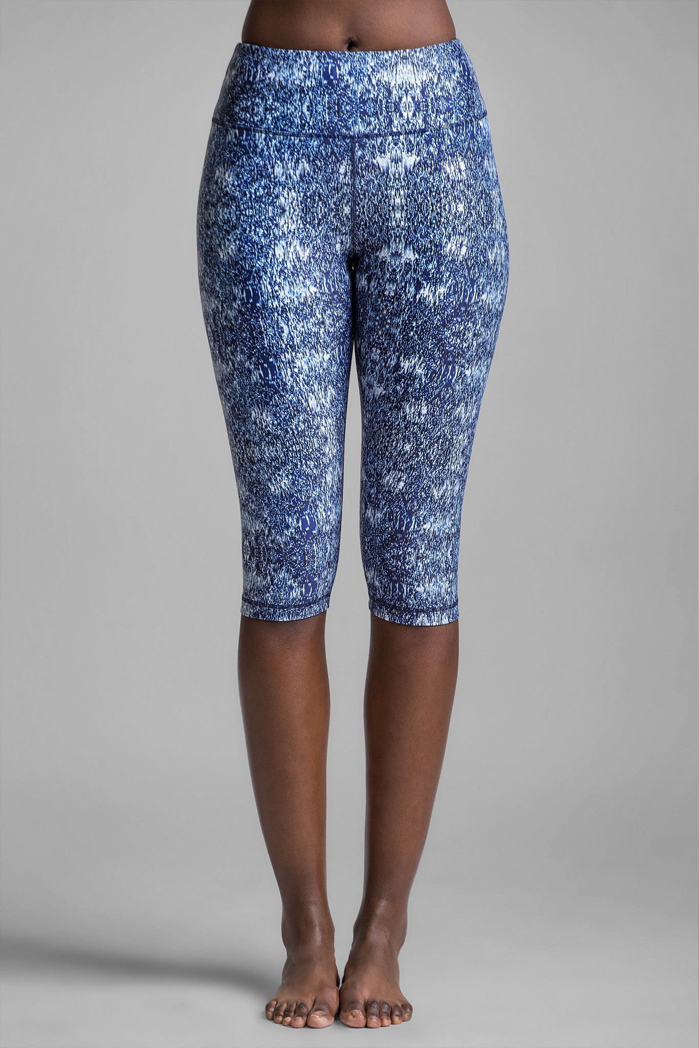 Lucky Graphic Static Crop Legging