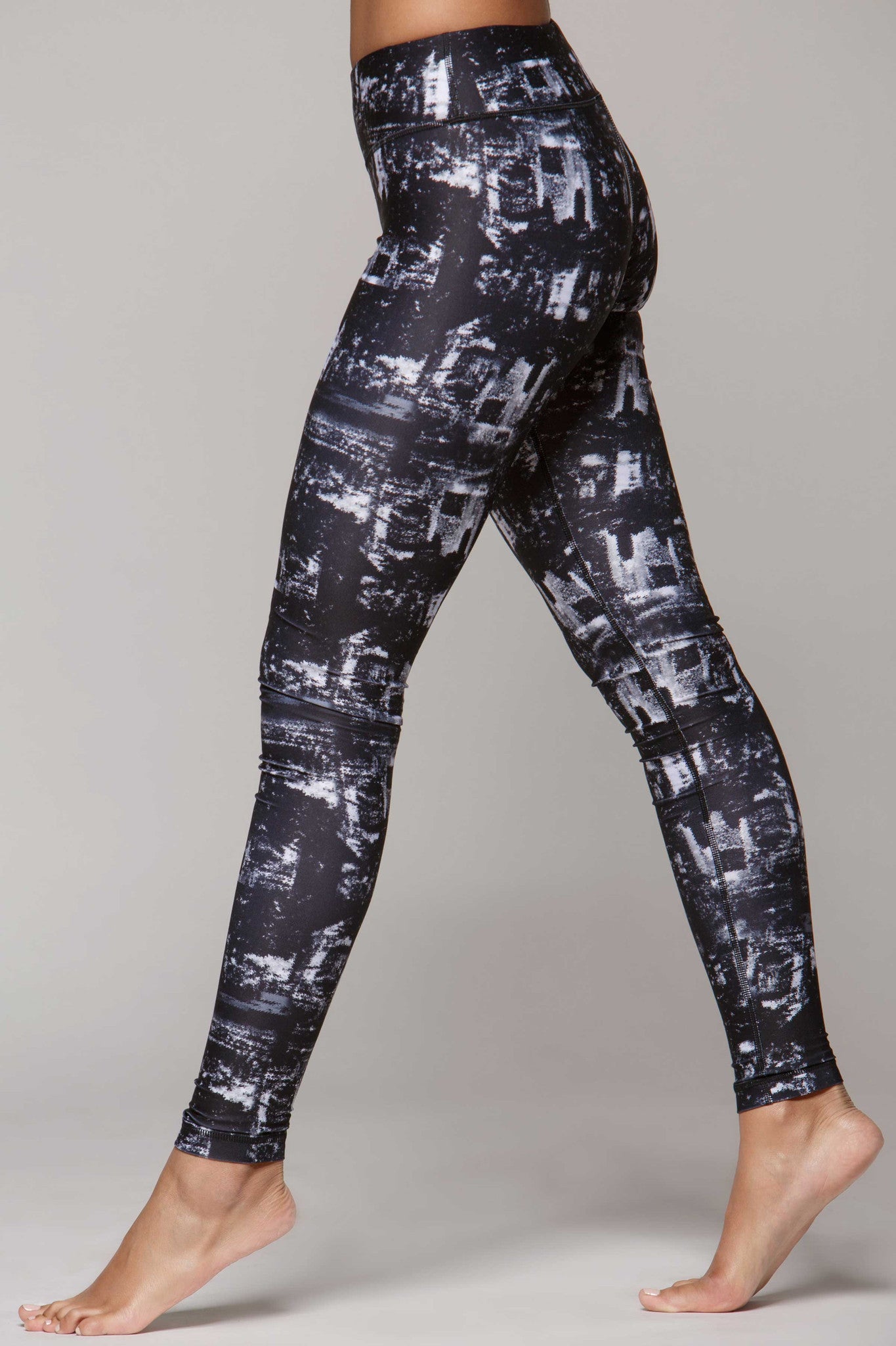 Lucky Graphic Leggings - Rapport City