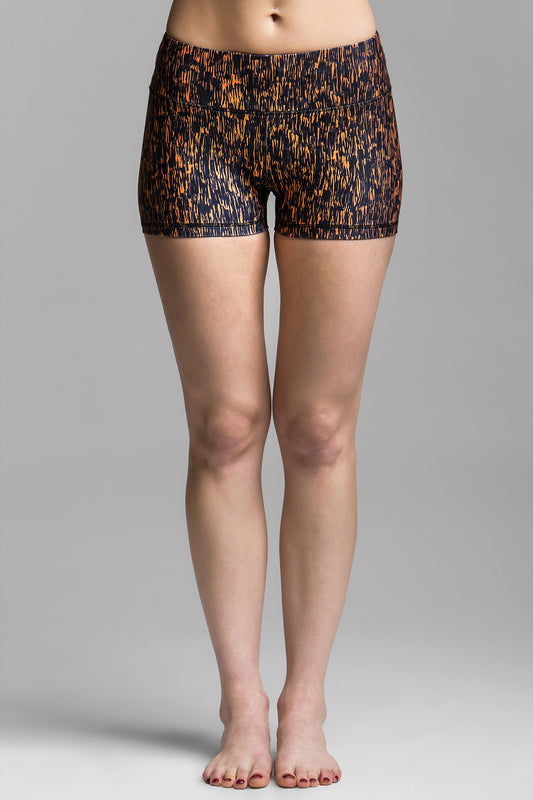 Lucky Rain Graphic Shorty