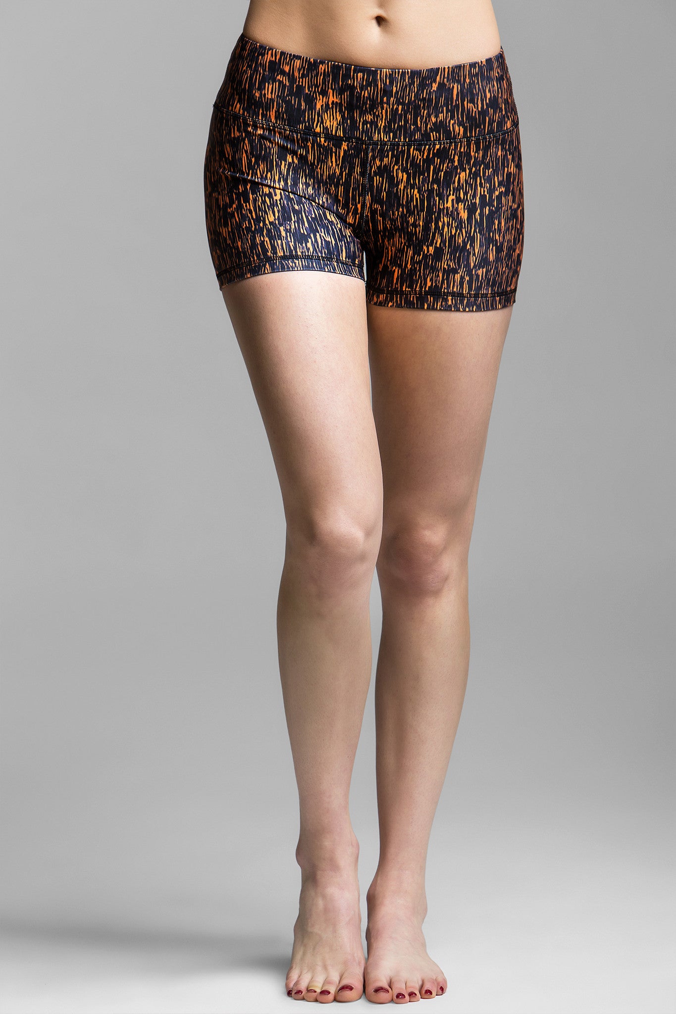Lucky Rain Graphic Shorty