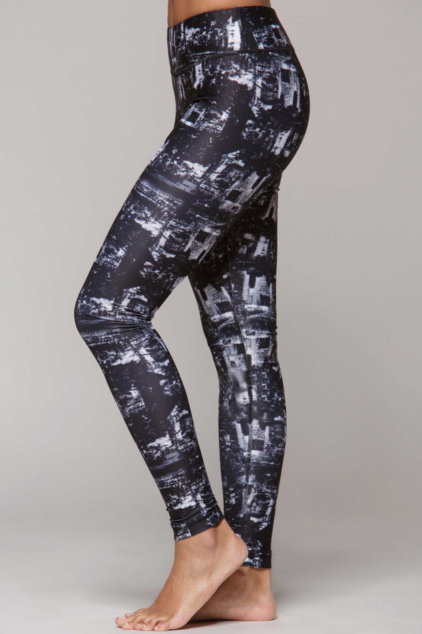 Lucky Graphic Leggings - Rapport City